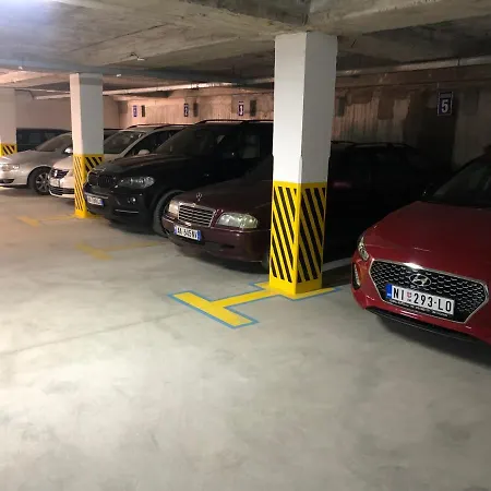 Apartamento Ardo Golem (Tirana)