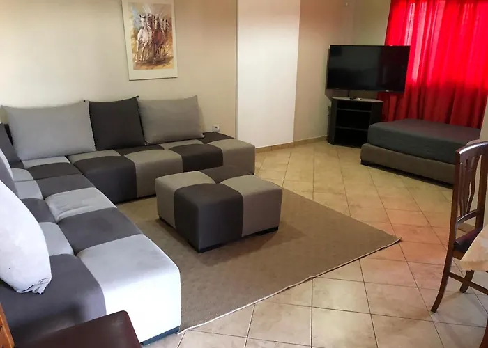 Ardo * Golem (Tirana)